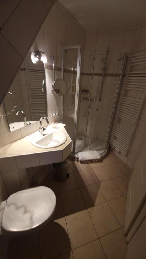 Inselhotel Kapitaen Tadsen / Amrum 内伯尔 外观 照片